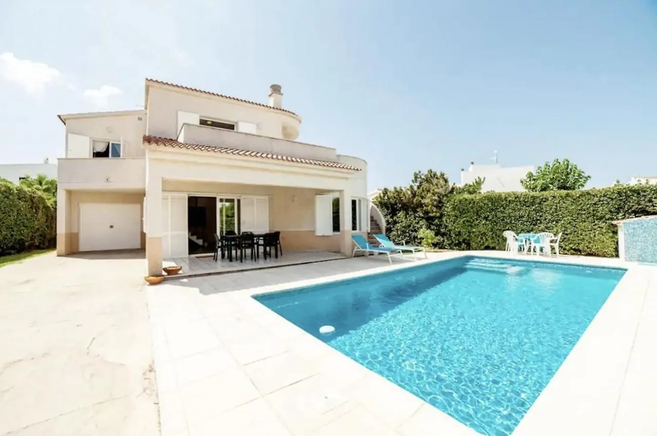 Villa With Pool In Cala Blanca With Sea Views Кала-Сантандрия